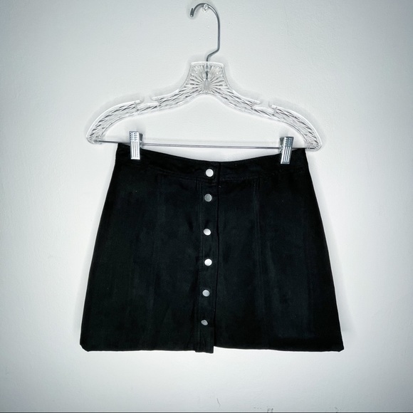 Divided F21 faux suede black button up mini skirt - Picture 10 of 10
